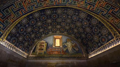  Galla Placidia's Mausoleum?  A Symphony of Mosaic Brilliance and Ethereal Light